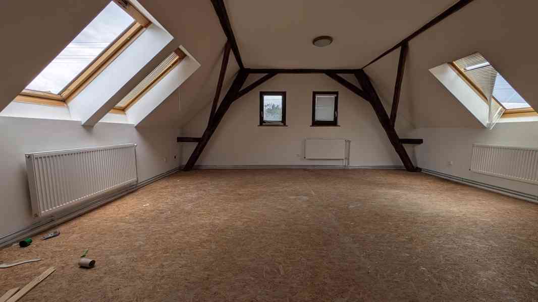 Prodej domu 4+1, Vysoká u Mělníka s pozemkem 617 m² - foto 15
