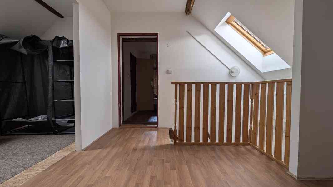 Prodej domu 4+1, Vysoká u Mělníka s pozemkem 617 m² - foto 13