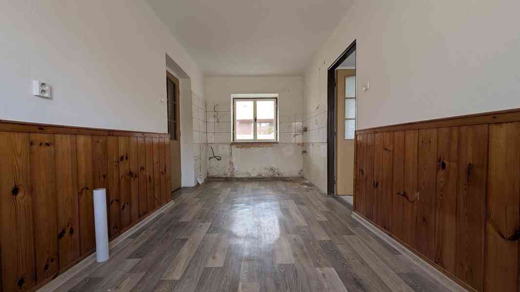 Prodej domu 4+1, Vysoká u Mělníka s pozemkem 617 m² - foto 8