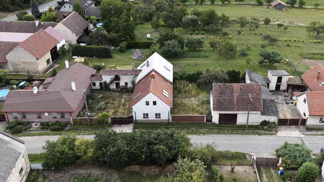 Prodej domu 4+1, Vysoká u Mělníka s pozemkem 617 m² - foto 3