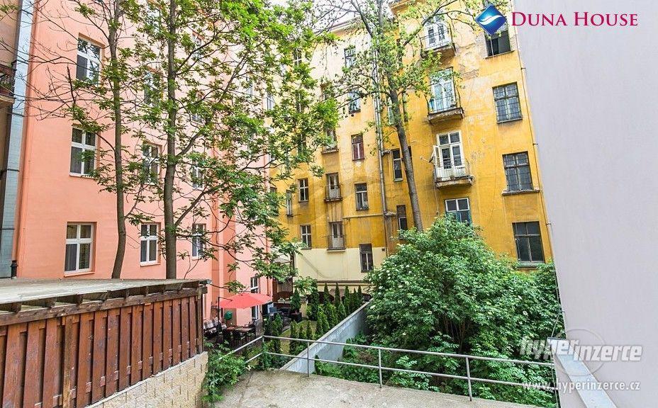 Prodej obchodního prostoru 185 m2, Praha 5 - Smíchov. - foto 2