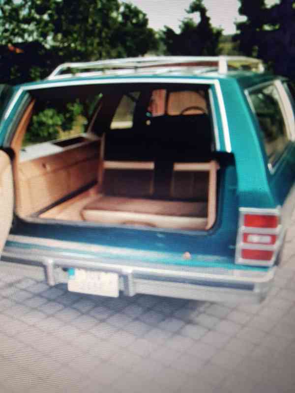 Prodáme Chevrolet caprice kombi r.v.1988,obsah 5l. Za 710000 - foto 3