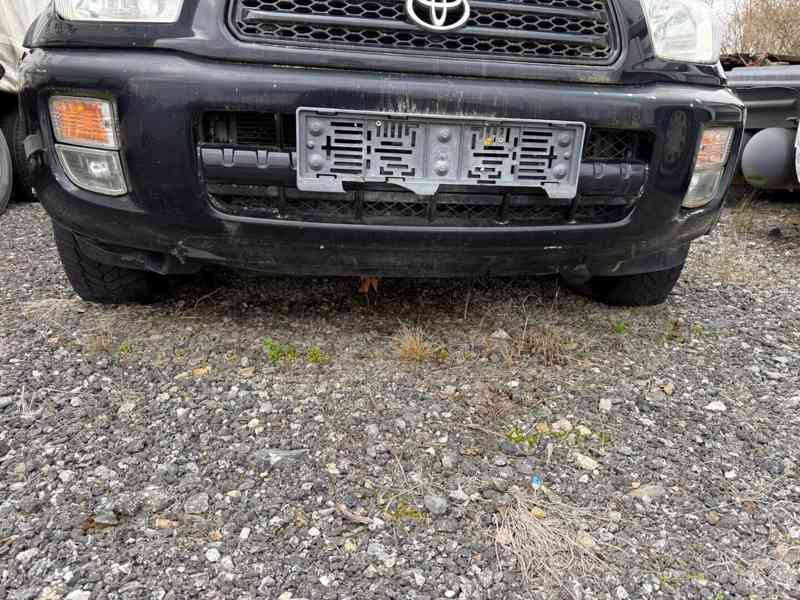 Toyota RAV 4 - foto 4