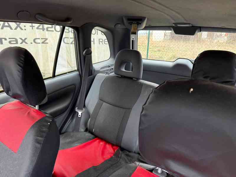 Toyota RAV 4 - foto 16