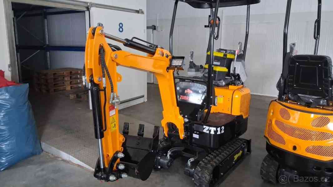 Prodám mini rypadlo / minibagr ZT12 (1200 kg) - foto 1