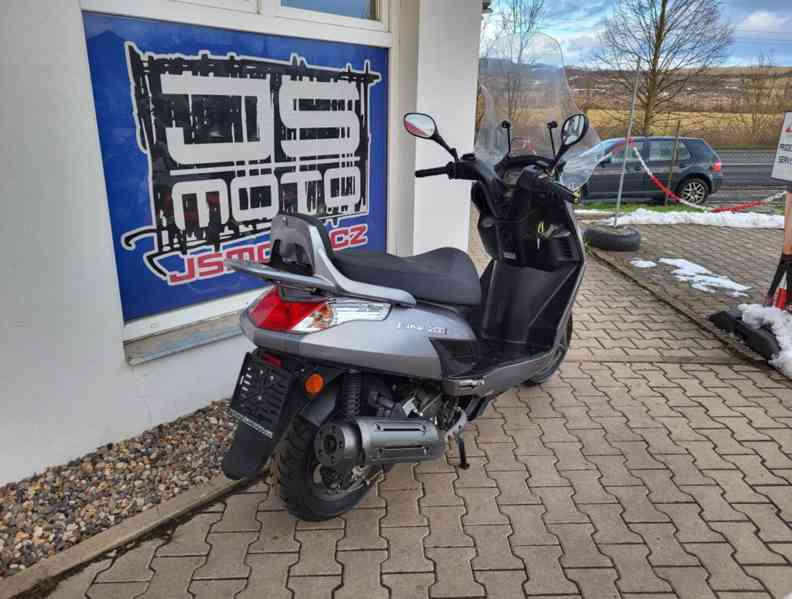 Kymco Dink 200i - foto 3