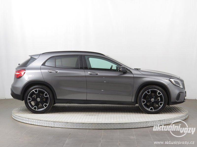 Mercedes GLA GLA 220 4MATIC 135kW 2.0, benzín,  2018 - foto 8