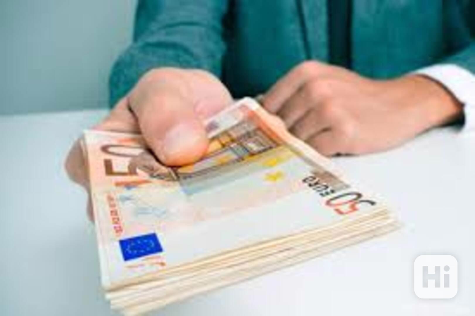 Půjčky mezi jednotlivci - foto 1