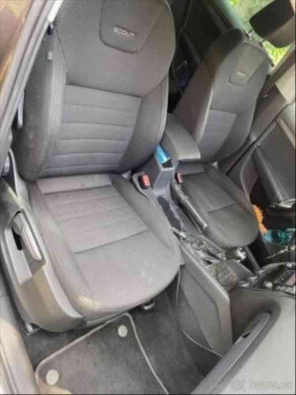 Škoda Octavia 2,0   3 SCOUT 4x4 - foto 8