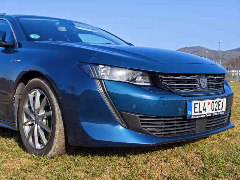 Peugeot 508 Hybrid SW 225 NOVÁ BATERIE 165kw 120tis - foto 13