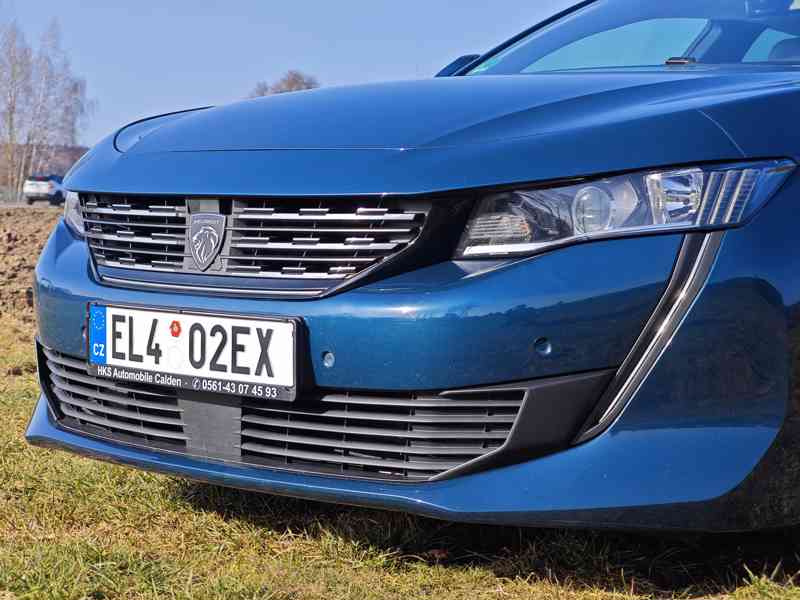 Peugeot 508 Hybrid SW 225 NOVÁ BATERIE 165kw 120tis - foto 17