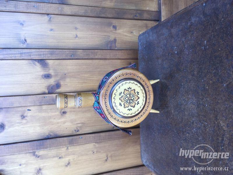 Dřevěná plaskačka - foto 1