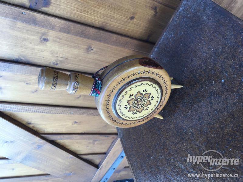 Dřevěná plaskačka - foto 5