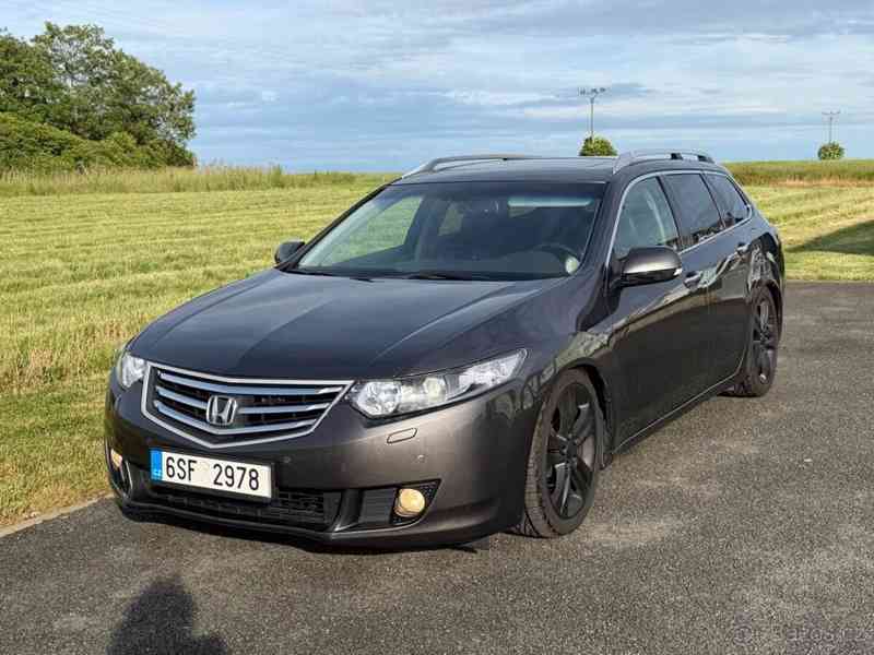 Honda Accord 2,4   8 - foto 1