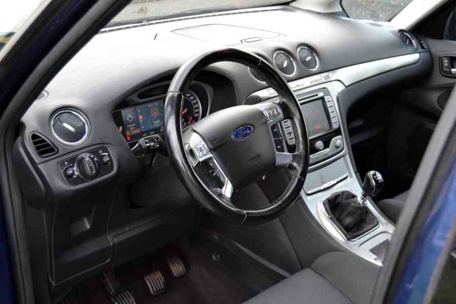 Ford S-Max 2.0 TDCI 103kW Titanium - foto 6