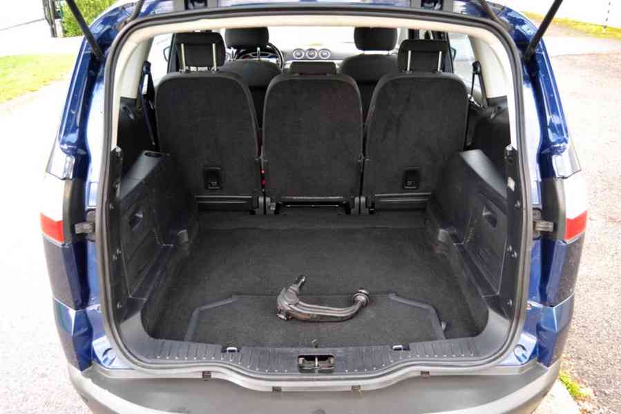 Ford S-Max 2.0 TDCI 103kW Titanium - foto 10