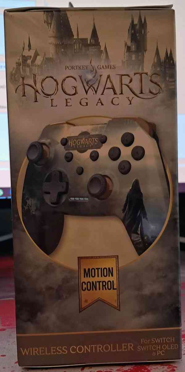 🎮 Bezdrátový ovladač Hogwarts Legacy – NOVÝ, SKLADEM 🎮 - foto 7
