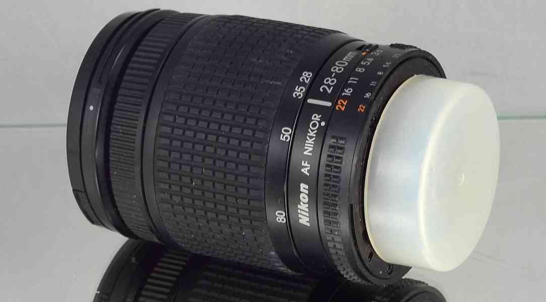 NIKON AF NIKKOR 28-80mm f/3.5-5.6 D **FX Zoom  - foto 6