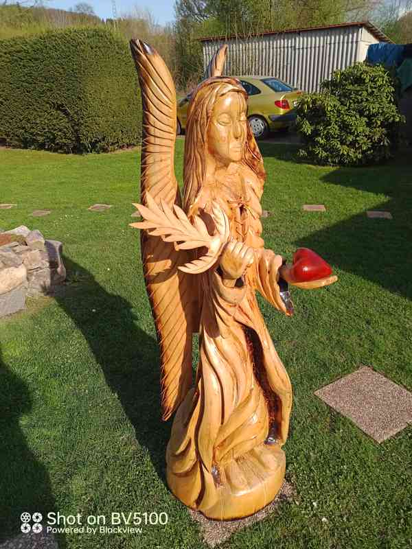 Dřevěné sochy - Anděl  - foto 2