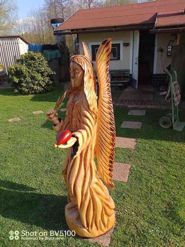Dřevěné sochy - Anděl  - foto 3