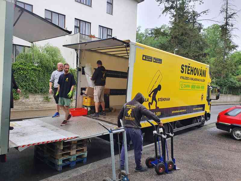🚚 HLEDÁME STĚHOVÁKA - foto 4