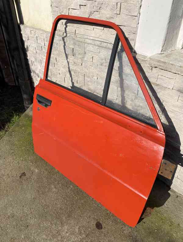 Dveře a kapota motoru Škoda 105, 120, 130 - foto 14