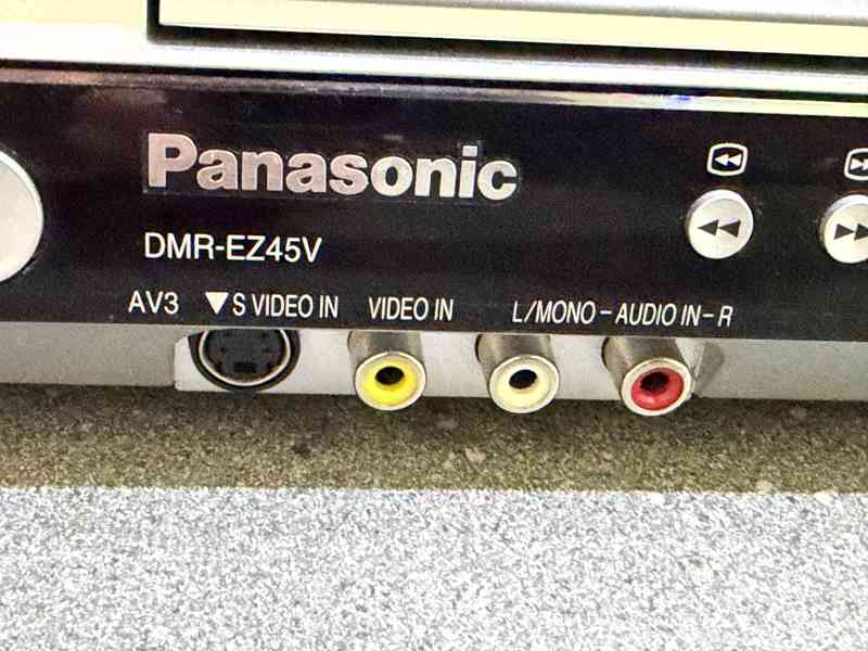 Combo rekordér Panasonic DMR-EZ45V s HDMI - foto 8