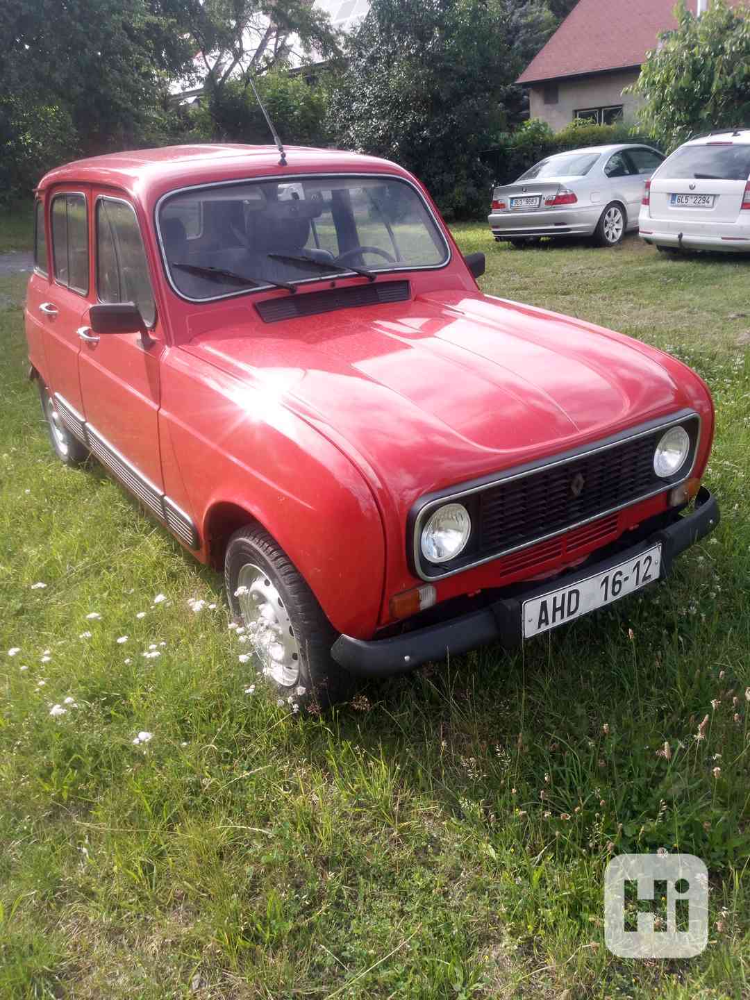 Renault 4 - foto 1