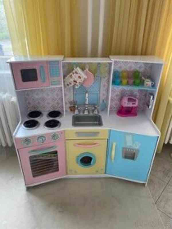 Krásná dětská kuchyňka - foto 1