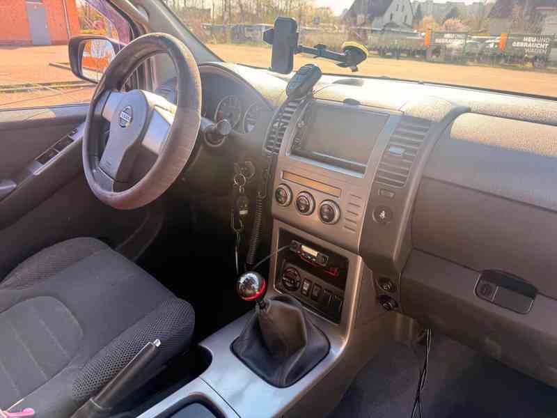 Nissan Pathfinder 2,5DCi 128kw - foto 6