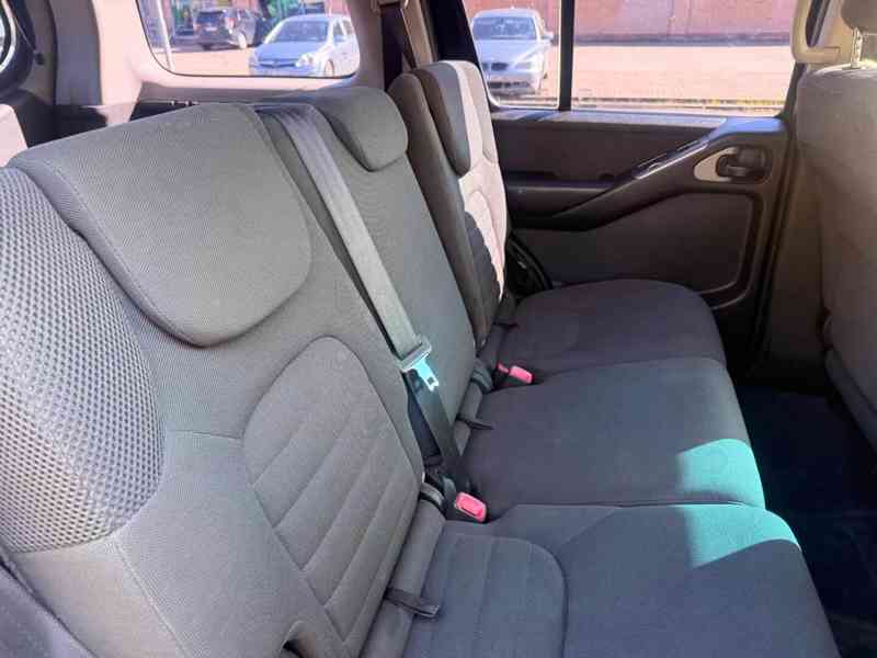 Nissan Pathfinder 2,5DCi 128kw - foto 13