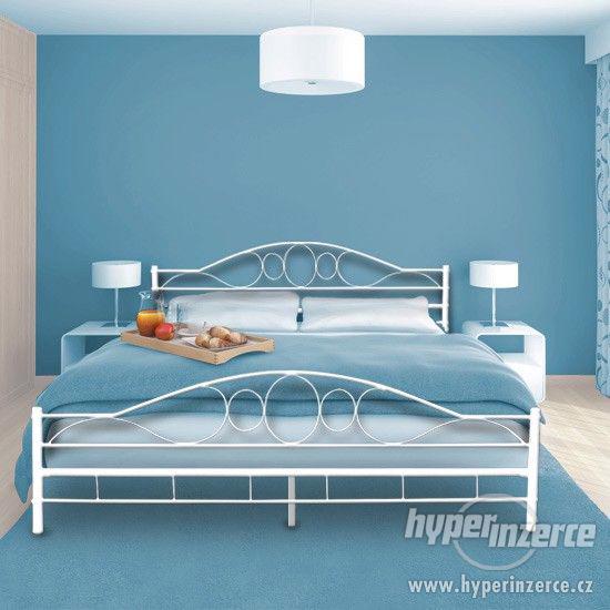 Luxusní kovová postel 180x200 - bílá oblouk - foto 1