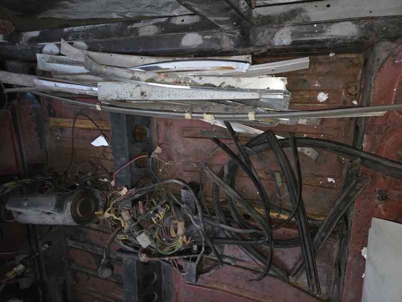 Tatra 613-1 (3) s TP - foto 20