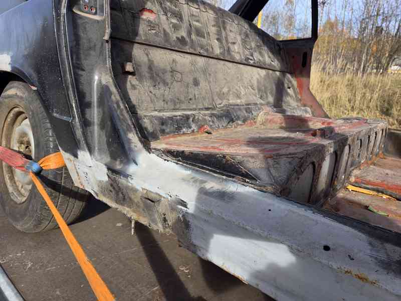 Tatra 613-1 (3) s TP - foto 7