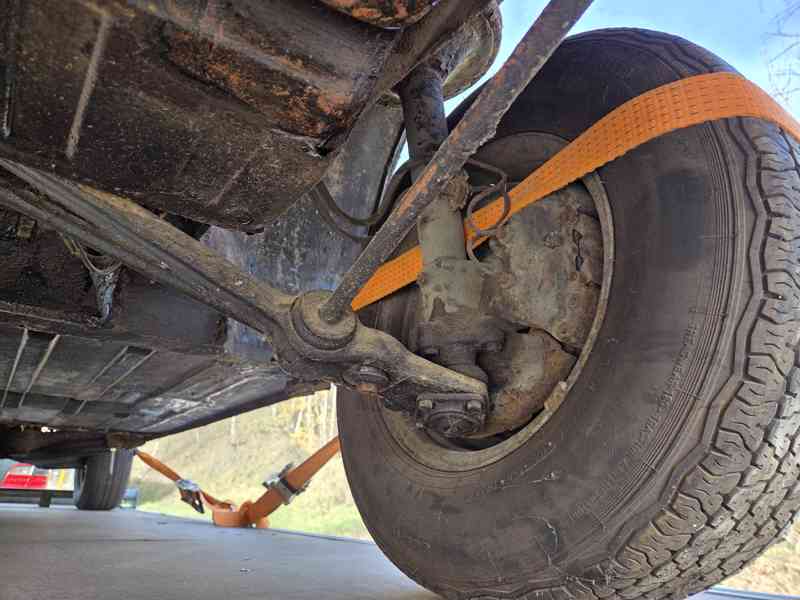 Tatra 613-1 (3) s TP - foto 9