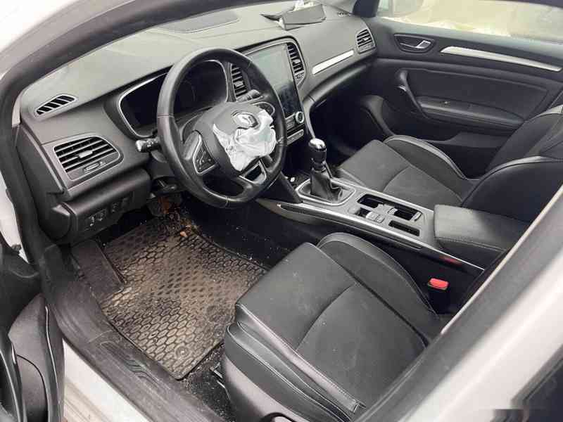 Renault Mégane 1,5dci 85kw rok 2023 - foto 5