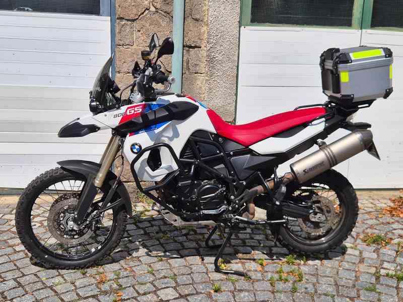BMW F800GS - Limitovaná série BMW 30 Years GS - foto 4