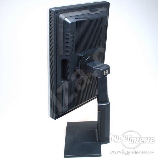 LCD monitor 24" HP LP2465, otočný, výškově nastavitelný - foto 3