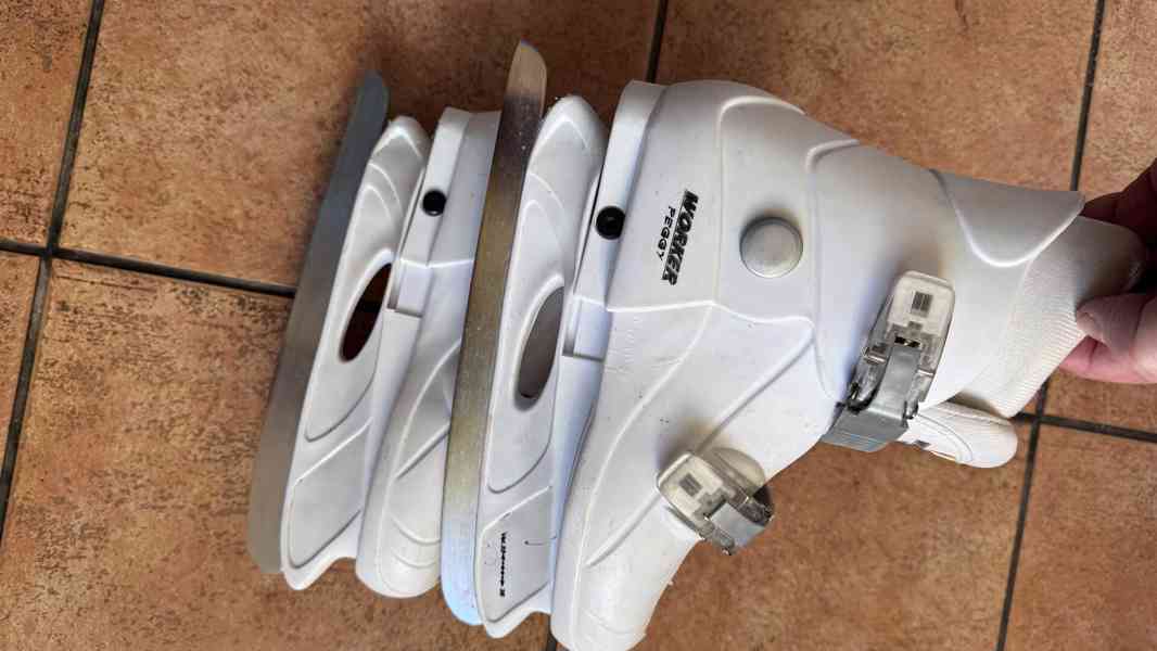 Dámské brusle stavitelné vel 33 - 36 - foto 4