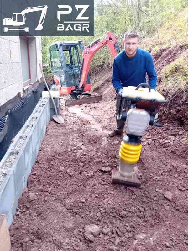 Nabízím výkopové práce s minibagrem 1,6 tuny - foto 11