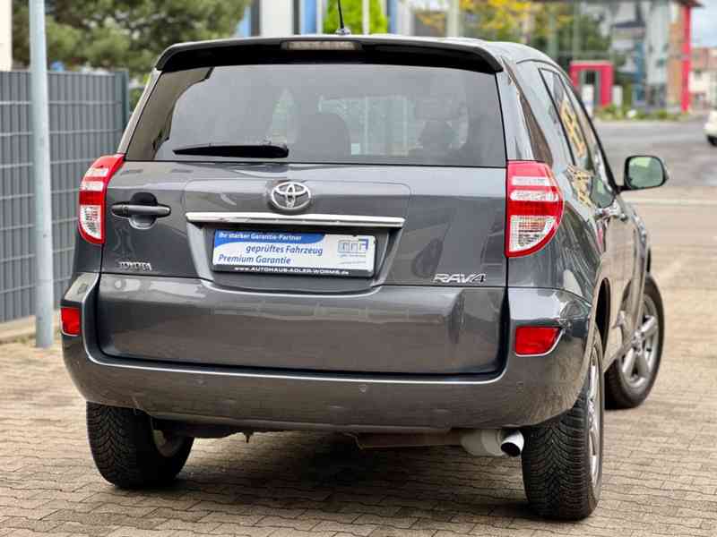 Toyota RAV 4 i2.0 4x4 Aut.Travel benzín 116kw - foto 25