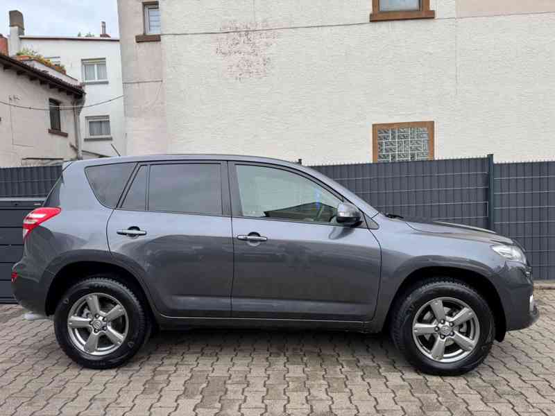 Toyota RAV 4 i2.0 4x4 Aut.Travel benzín 116kw - foto 21