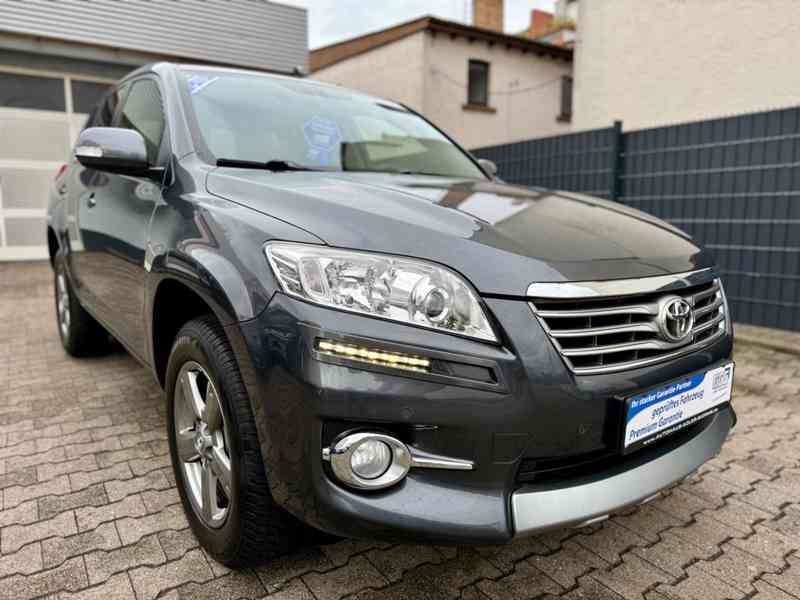 Toyota RAV 4 i2.0 4x4 Aut.Travel benzín 116kw - foto 2