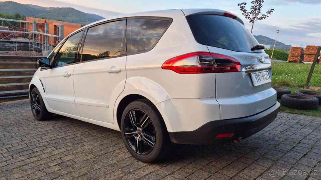 Ford S-MAX 2,0   7-míst, 120kW (bez adblue) - foto 6