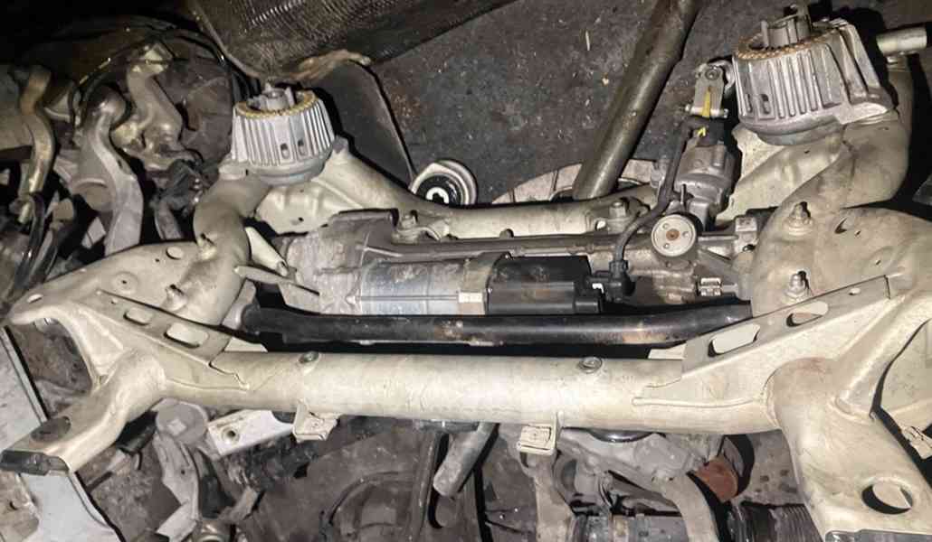 MERCEDES W 212 LIFT RIZENI KOMPLET NOVE-INFO V TEXTU. - foto 6