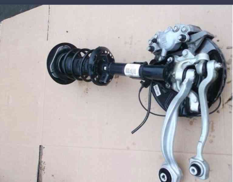 MERCEDES W 212 LIFT RIZENI KOMPLET NOVE-INFO V TEXTU. - foto 12