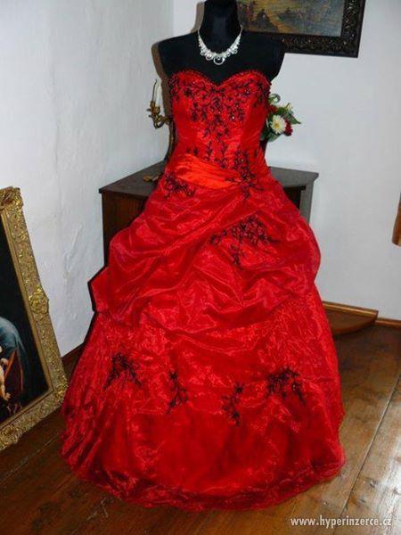 Maturitní/plesové šaty - foto 1