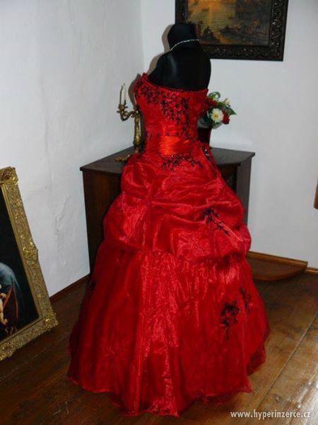 Maturitní/plesové šaty - foto 2