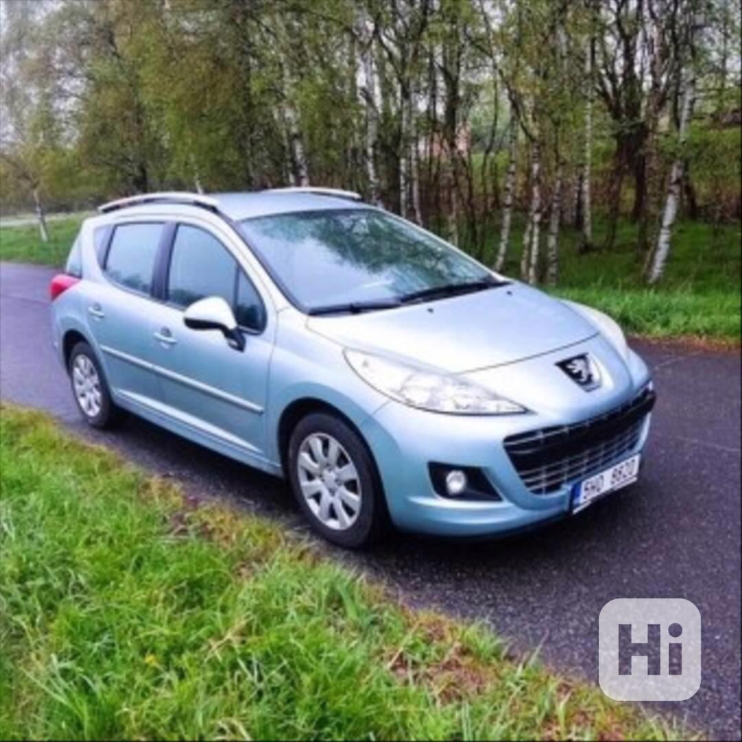 Peugeot 207 1,4 - foto 1
