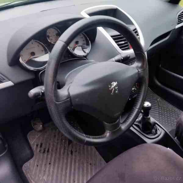 Peugeot 207 1,4 - foto 27
